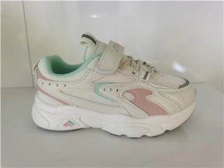 مدرب رياضي للأطفال