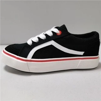 أحذية أساسية منخفضة القطع