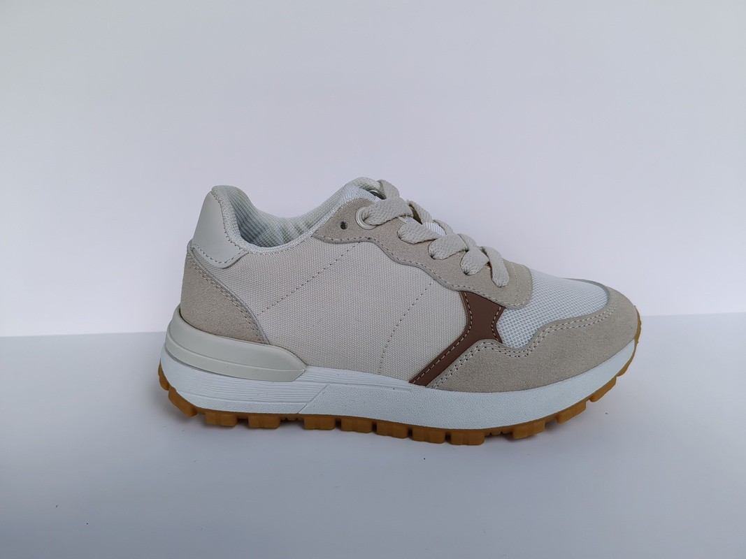 أحذية الأطفال