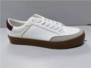 عارضة بو أحذية رجالية